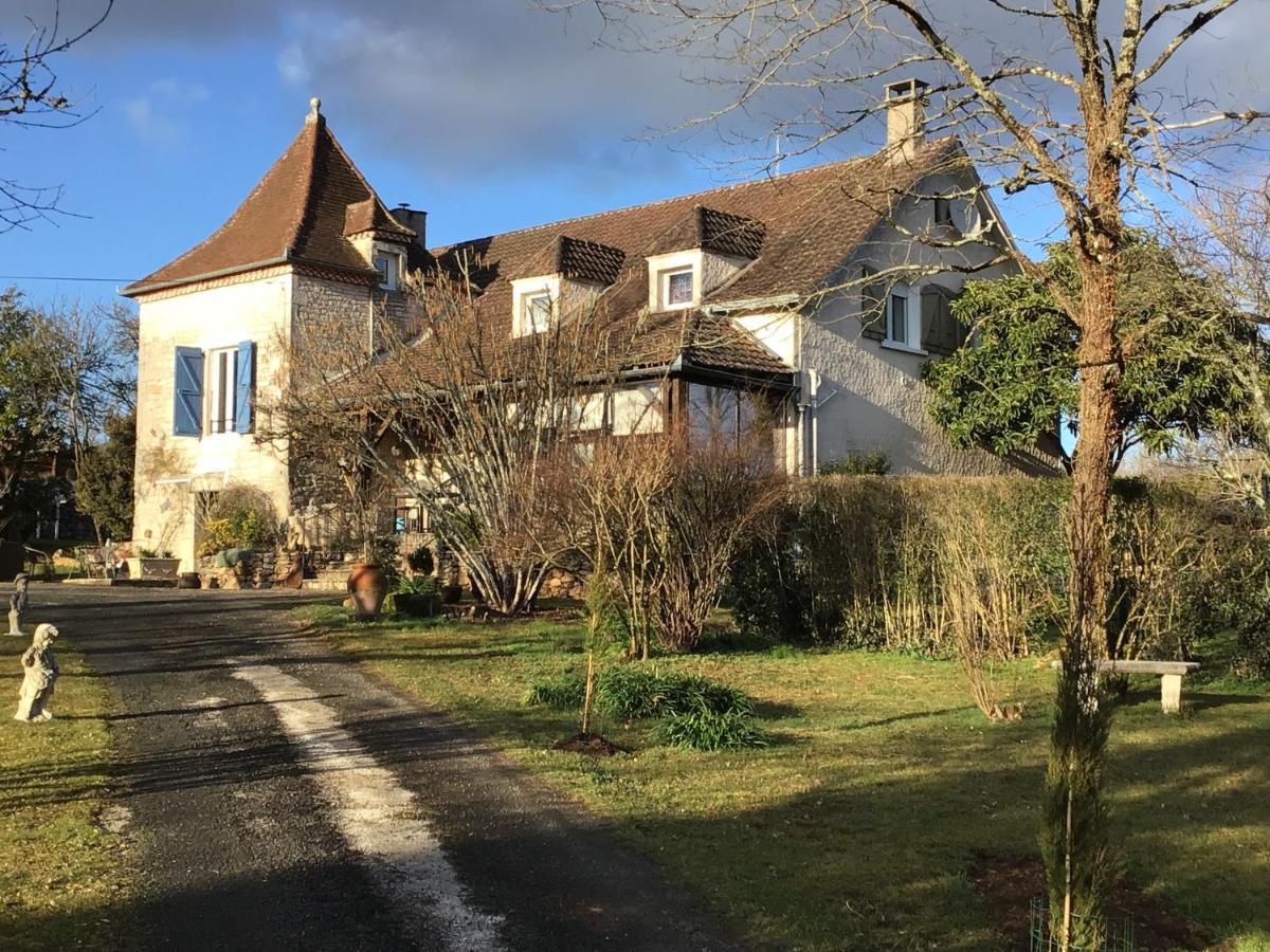 La Tour Des Quatre Chemins Gramat